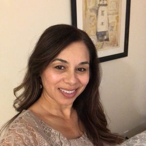 Meet your Posher, Marisela